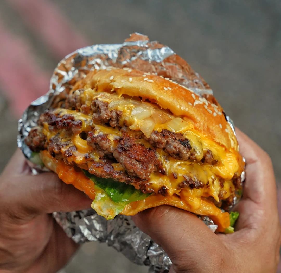 Wide Burgers Stoke Newington  - Halal restaurant