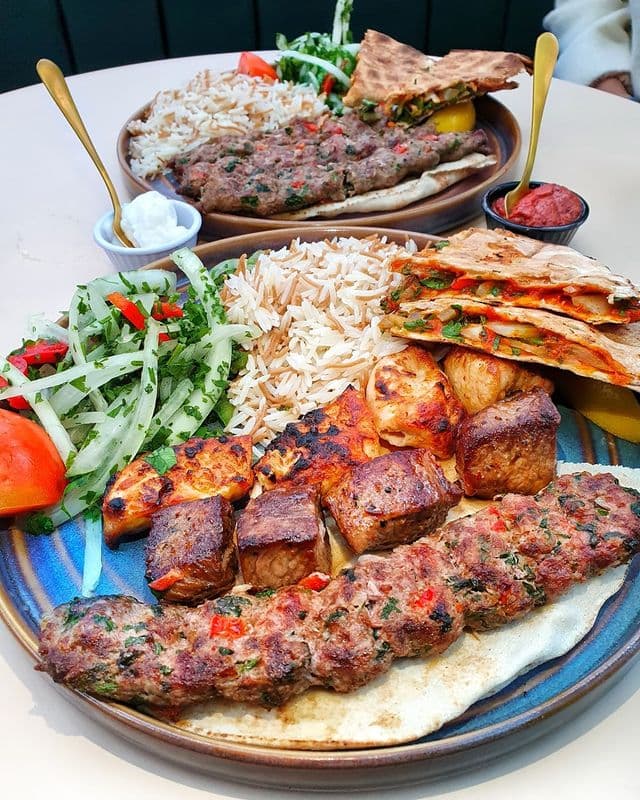 Akoya - Halal restaurant