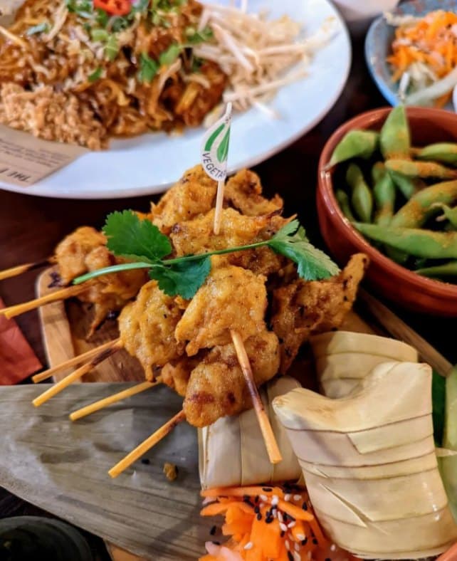Banana Tree - Halal restaurant