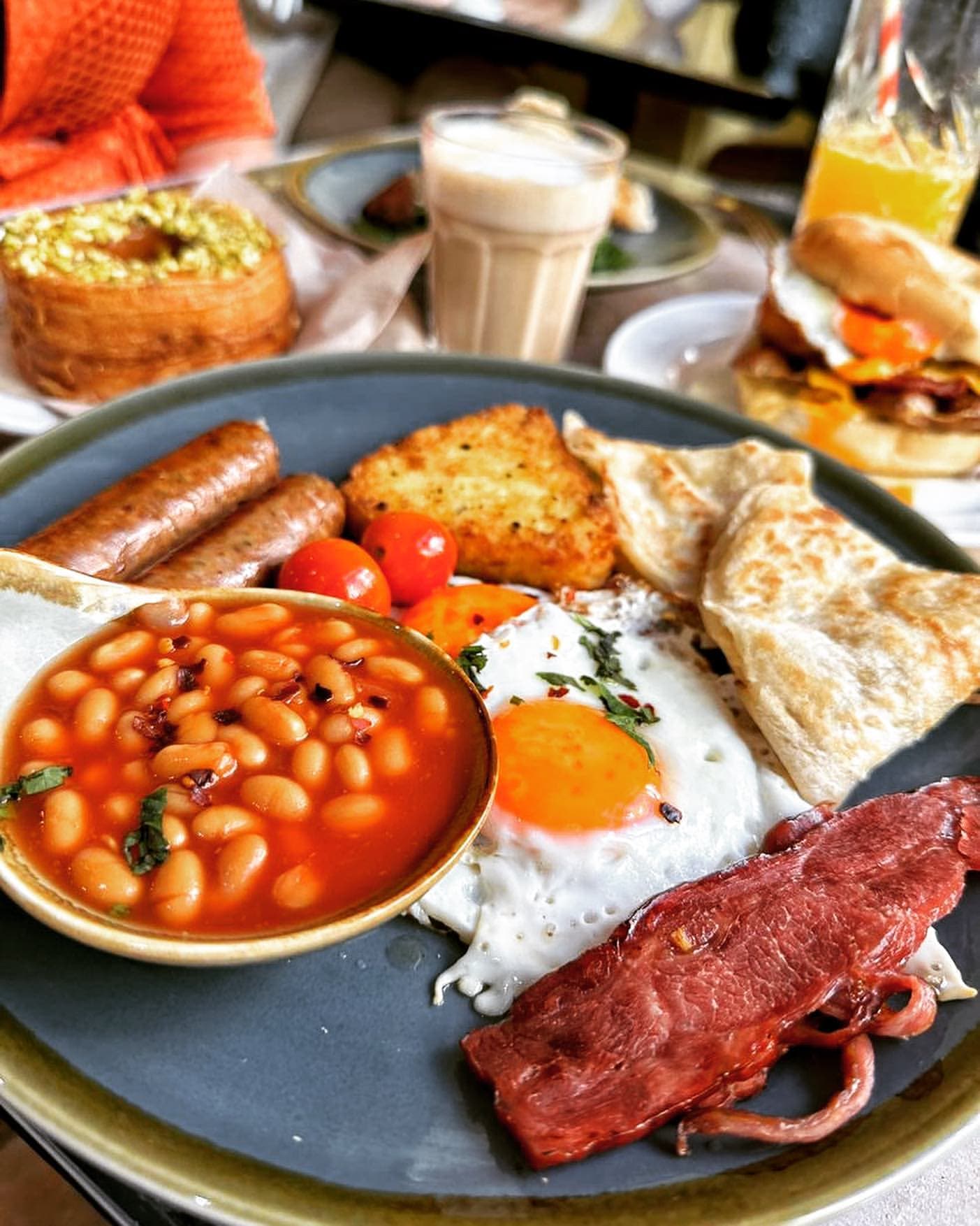 Momlette Brick Lane - Halal restaurant