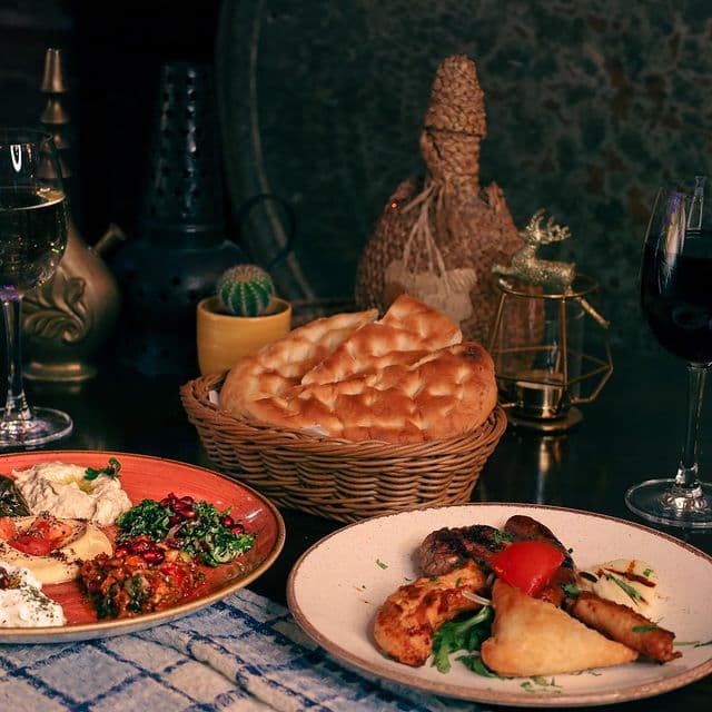 Mem and Laz - Halal restaurant