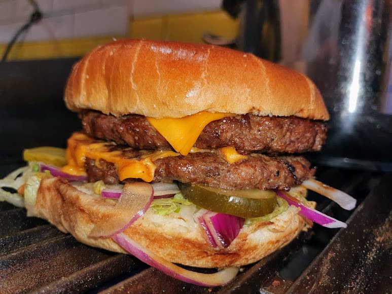 Big Eat Tottenham - Halal restaurant