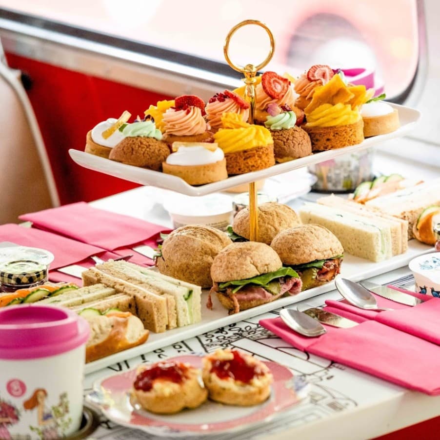 Brigit's Bakery - Halal restaurant