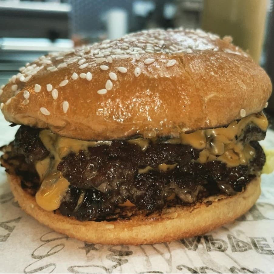 Red Hut - Halal restaurant