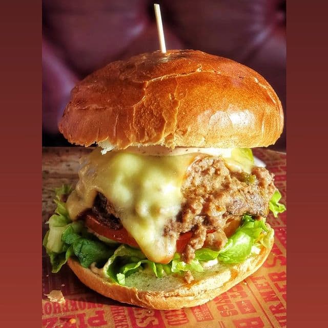 Meat and Shake Ealing - Halal restaurant