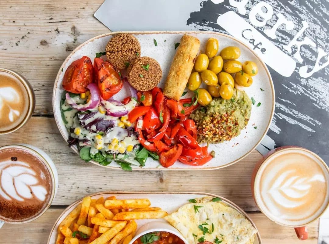 Querky Cafe Forest Gate - Halal restaurant