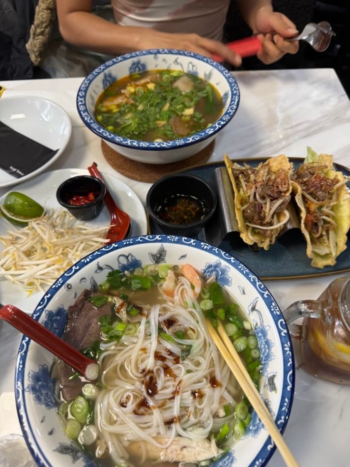 Pho Cue - Halal restaurant