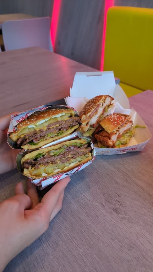 Rounders - Urmston - Halal restaurant