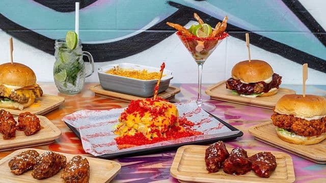 Rainbow Buns - Halal restaurant