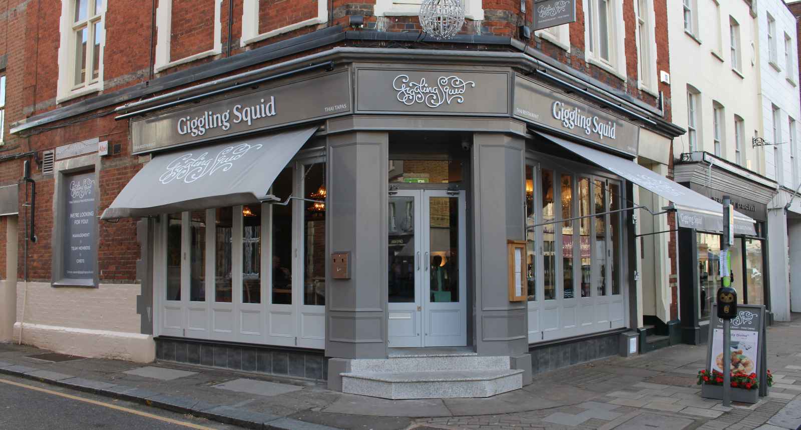 Giggling Squid Wimbledon - Halal restaurant