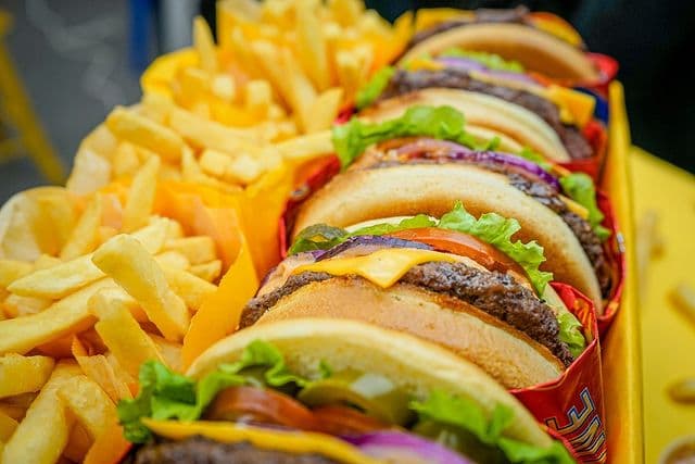 Amigos Burgers & Shakes Stratford - Halal restaurant