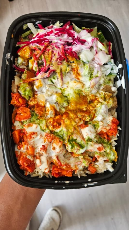 Shahs Halal Food Leytonstone - Halal restaurant