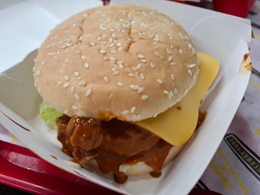 4 WAYZ FAST FOOD - Halal restaurant