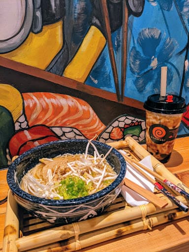 Uzumaki - Halal restaurant