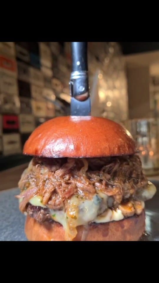 Proper Burgers Leyton - Halal restaurant