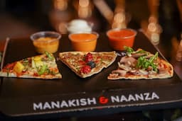 Manakish & Naanza - Recommended Halal restaurant