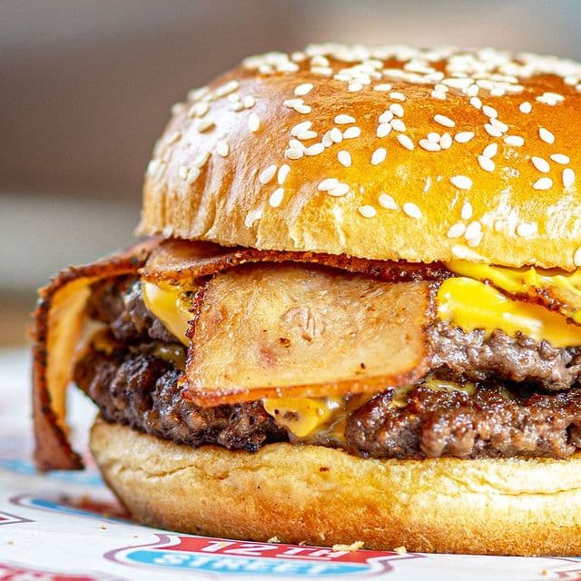 12th Street Burgers Romford - Halal restaurant