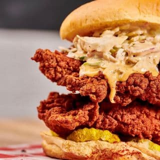 Haven Hot Chicken Downtown - Halal restaurant