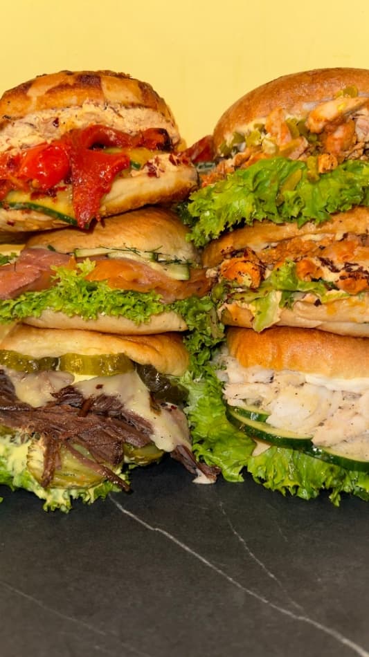 First Street Bagels - Halal restaurant