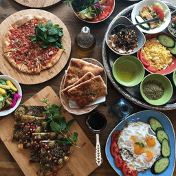 Beit el Zaytoun - Recommended Halal restaurant