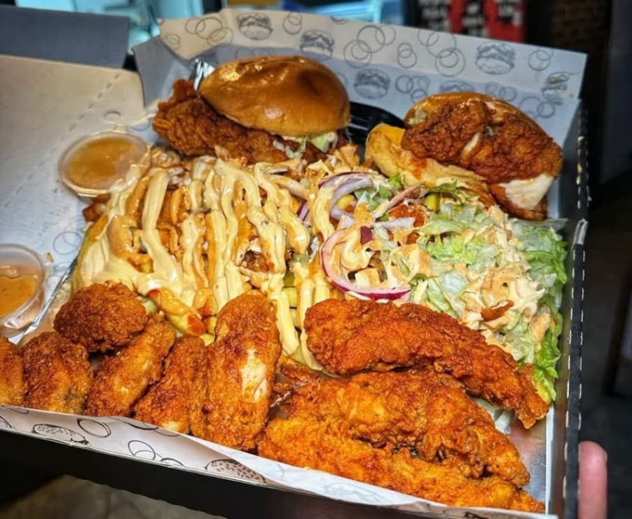 Cleo's Nashville Kitchen - Halal restaurant