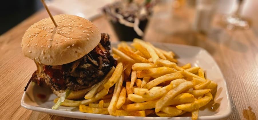 Down the Hatch - Halal restaurant