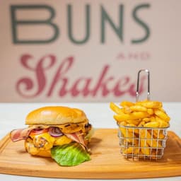 Buns and Shakes - Recommended Halal restaurant