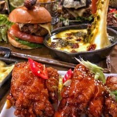 BurgerLux - Recommended Halal restaurant