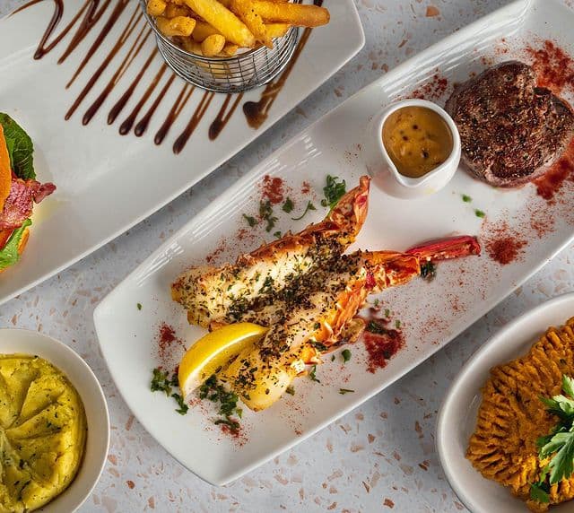 Cocos Bar & Kitchen - Halal restaurant