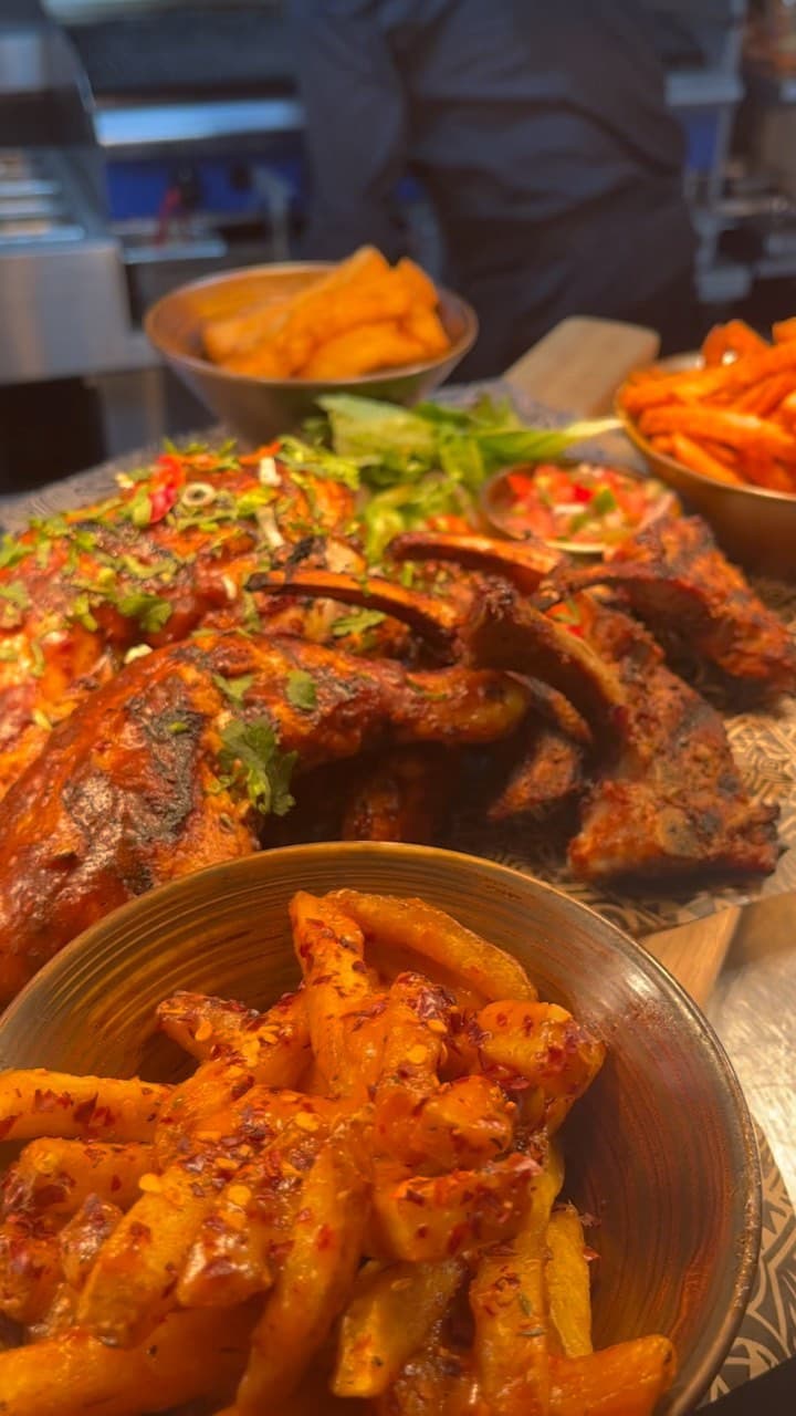 Afrikana Lakeside photo 1