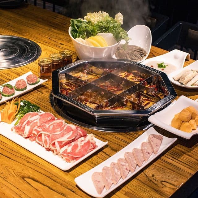 Super Three Poplar photo 1