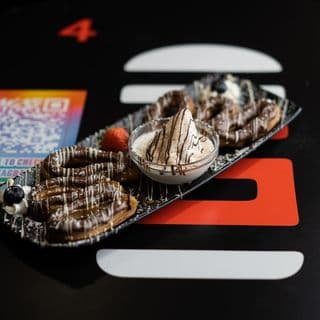 6Burgerz Enfield photo 3