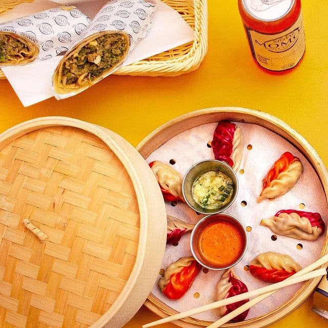 Momoz Central photo 1