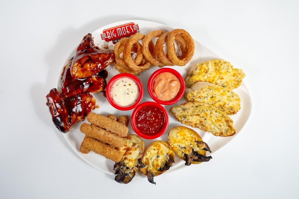 Big Moe's Diner Beckton photo 2