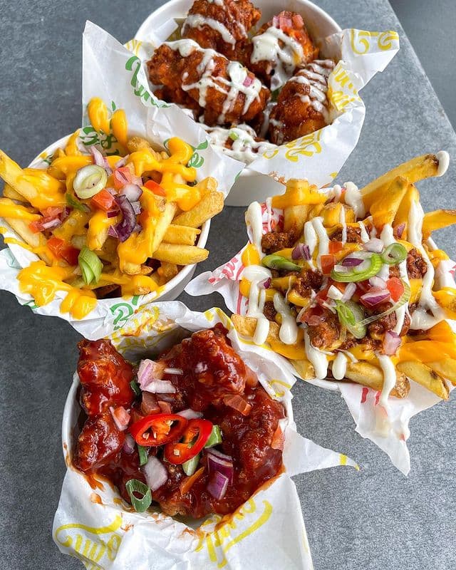 Two Buns Harrow photo 2