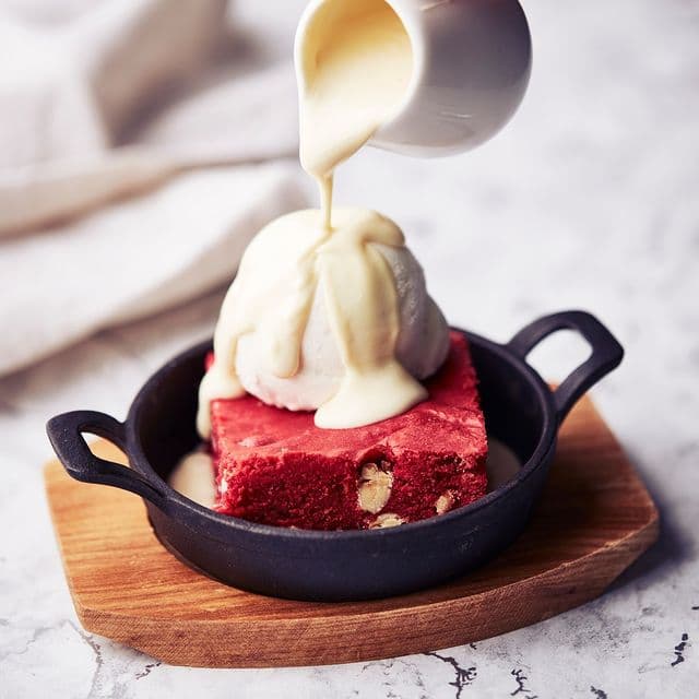 Snowflake Selfridges photo 3