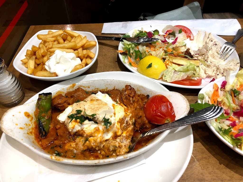 Somine Dalston photo 1