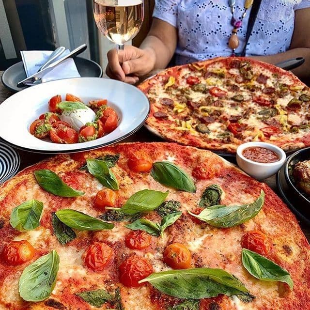 Pizza Express Tower Hill photo 2