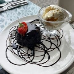 eastZeast Salford photo 3