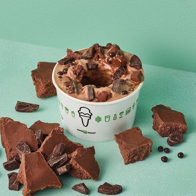 Shake Shack Canary Wharf photo 2